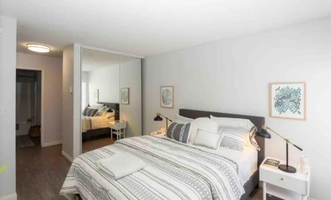 Hollywood Studio With Pool And Balcony Daire Los Angeles Dış mekan fotoğraf